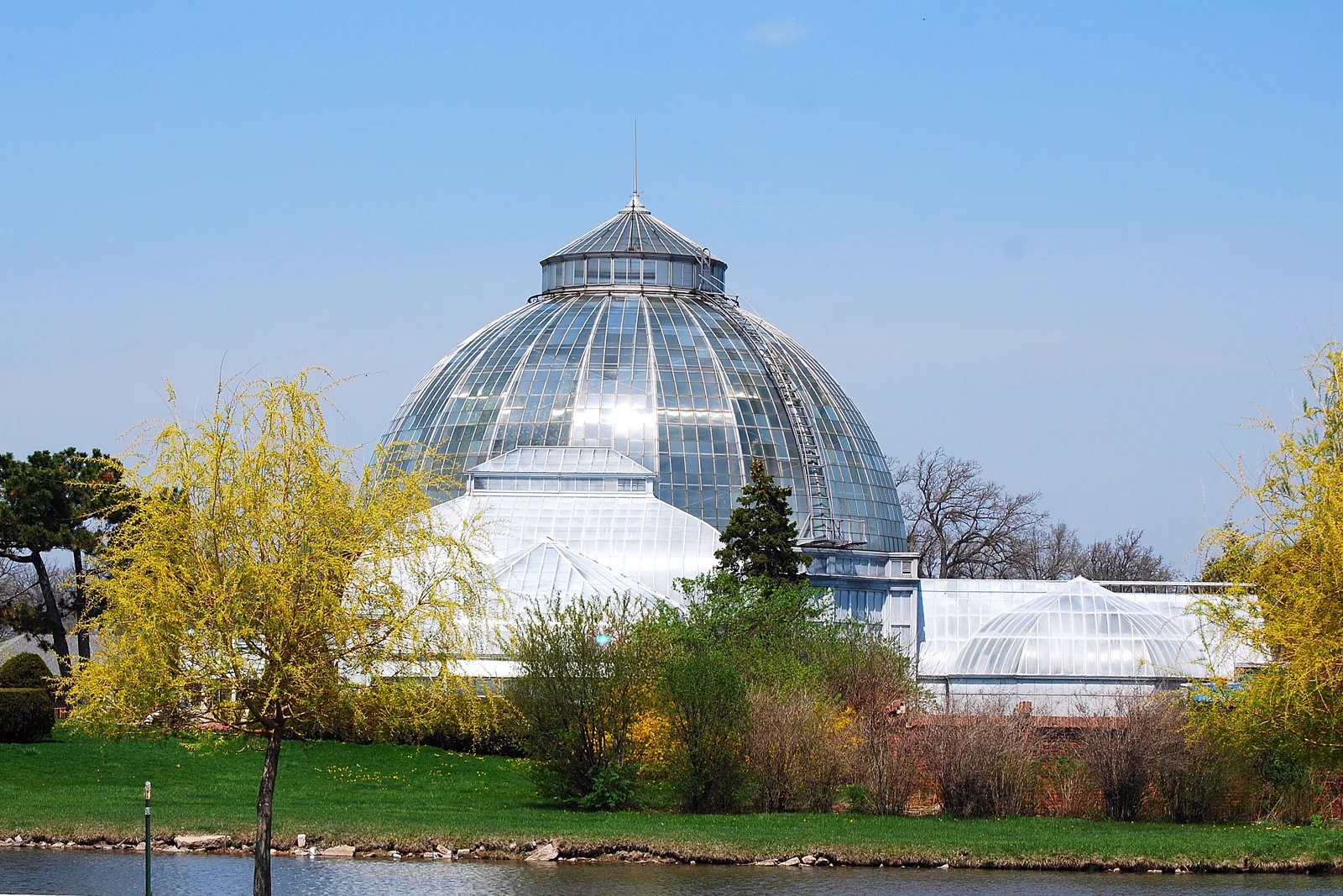 The Anna Scripps Whitcomb Conservatory in spring.